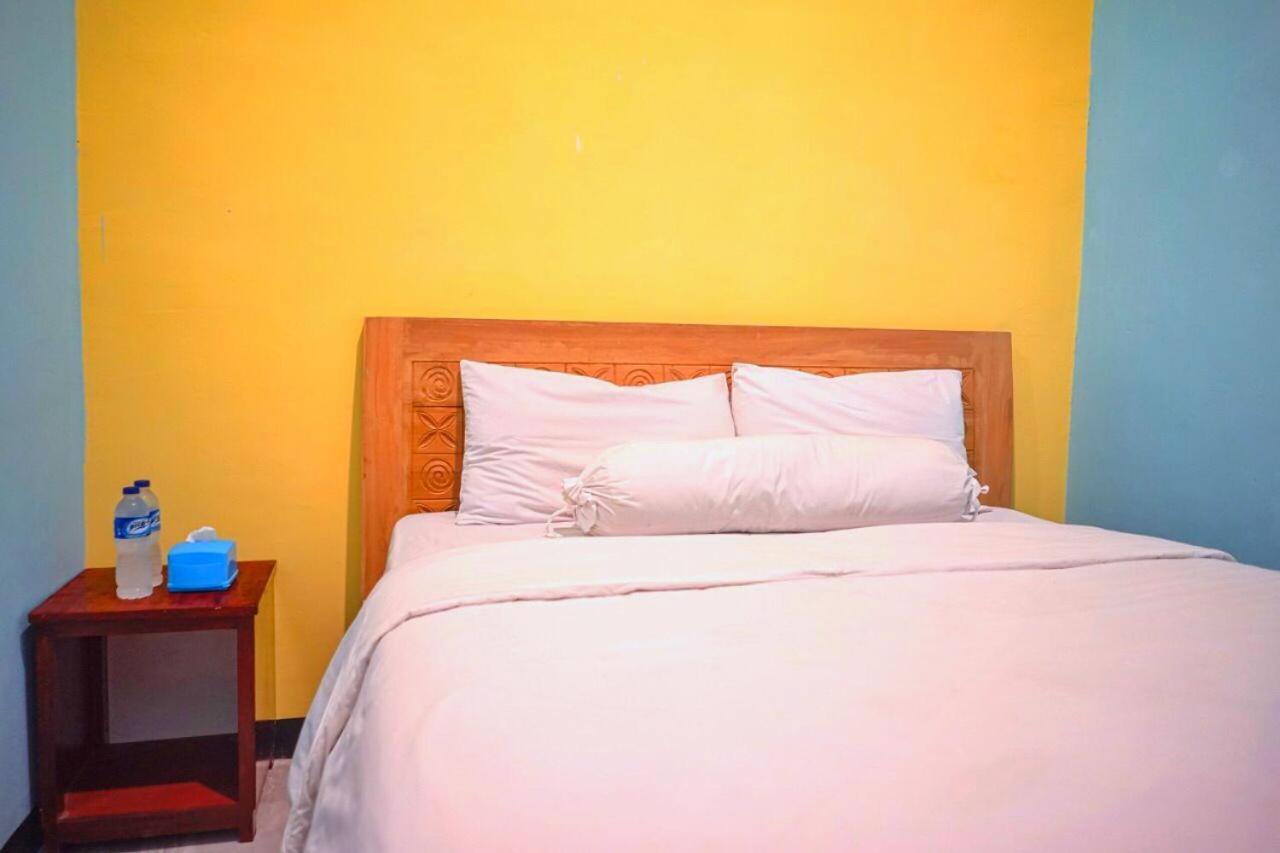 Roomz Budget Residence Semarang Ngoại thất bức ảnh
