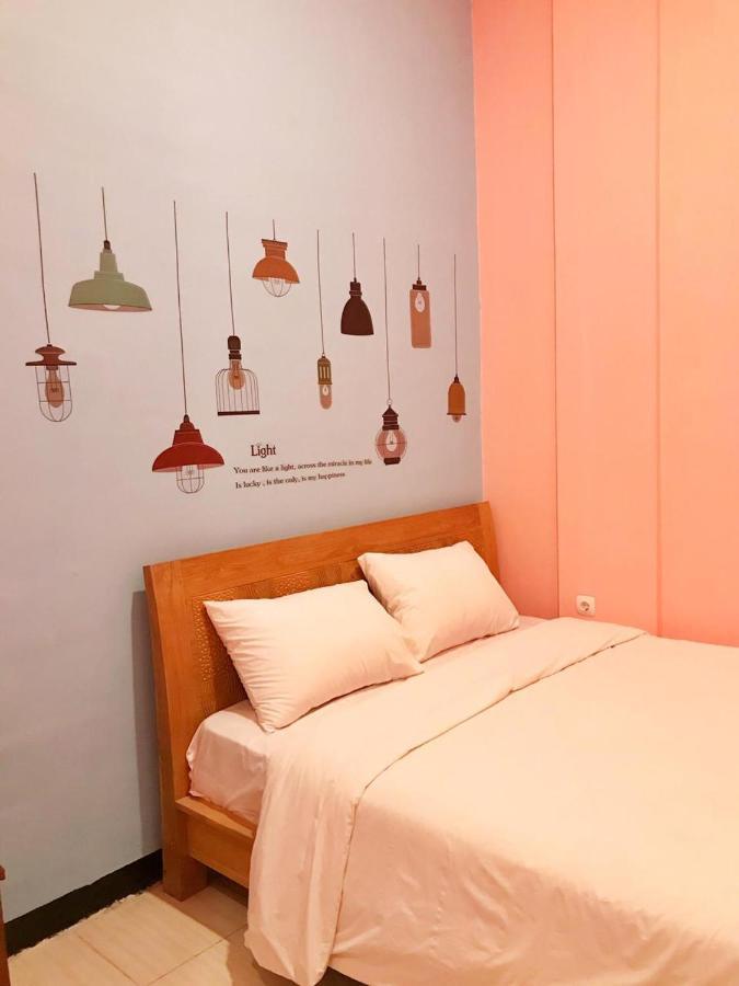 Roomz Budget Residence Semarang Ngoại thất bức ảnh